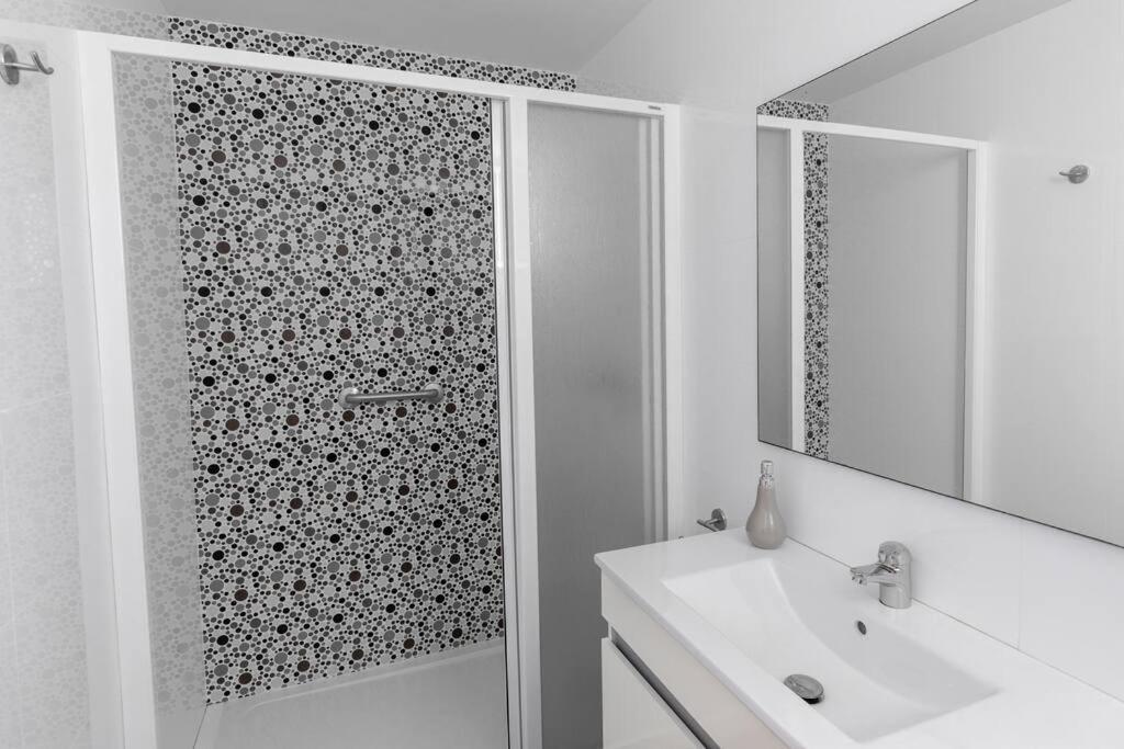 Apartamento Centrico En เพนิสโคลา ภายนอก รูปภาพ